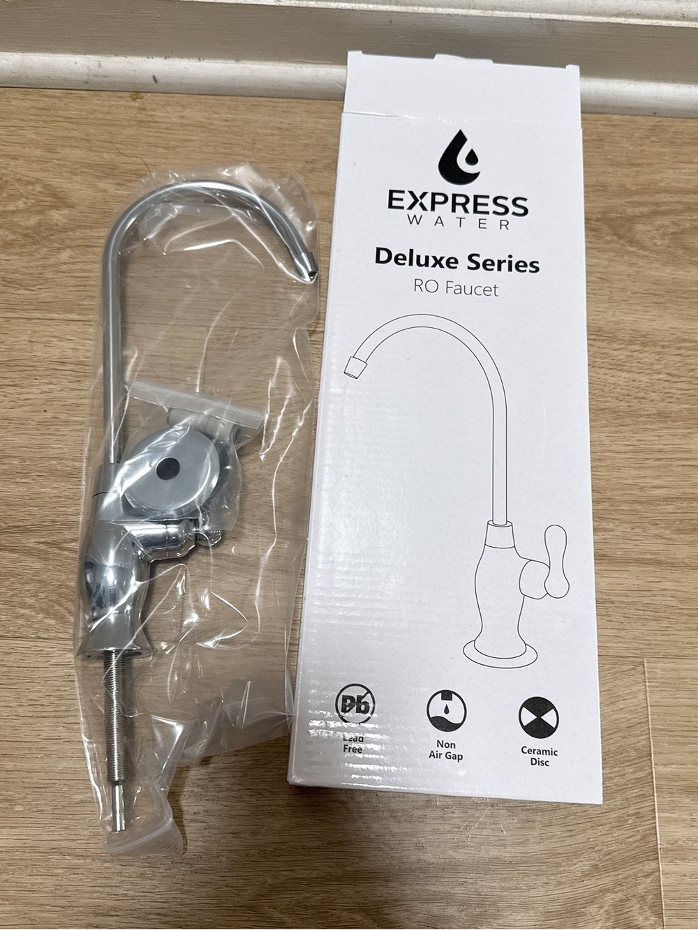 Express Deluxe Series RO Faucet in Chrome Silver